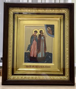 Икона «Петр и Феврония» в резном киоте Фрязино